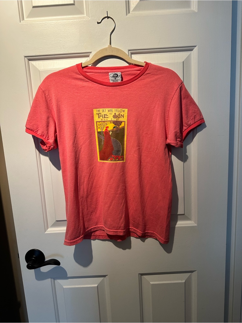 Women’s Grateful Dead T-Shirt. Size Medium